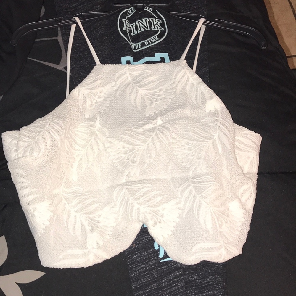 Crop top - Picture 2 of 4
